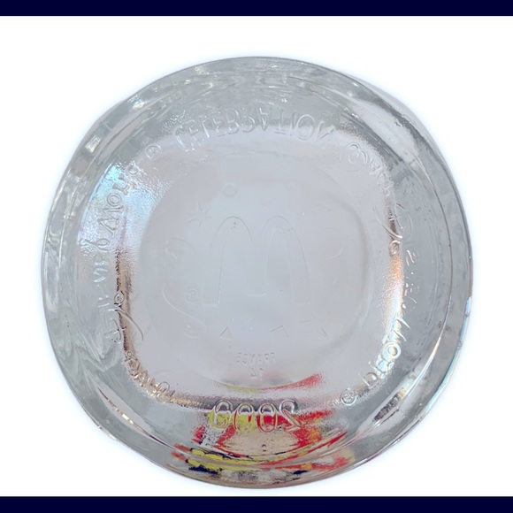 Disney Animal Kingdom 2000 Celebration Glass EUC - Picture 5 of 6